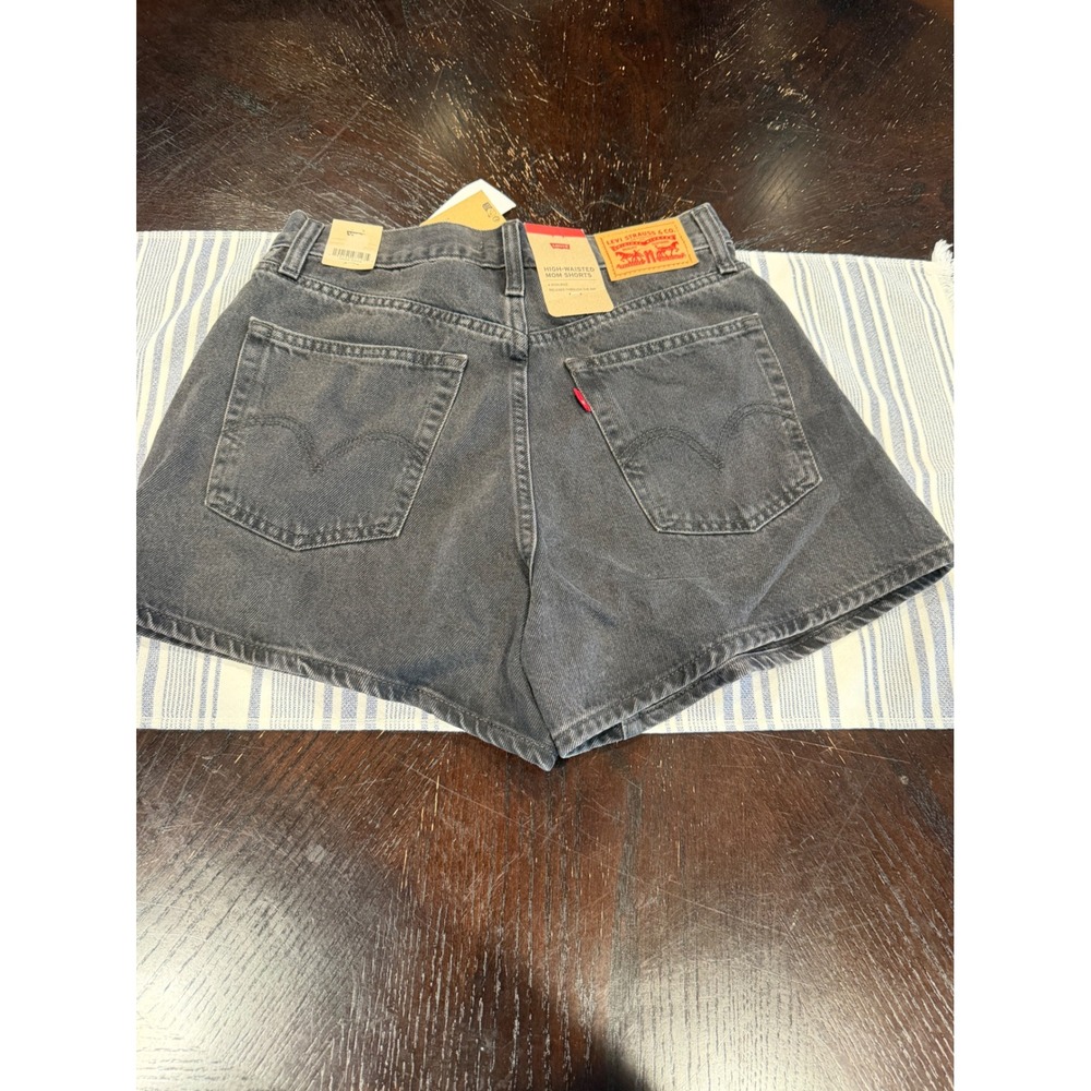 Levis High Waisted Mom Shorts Washed Black Denim Relaxed Fit A1965-0048 Size 28